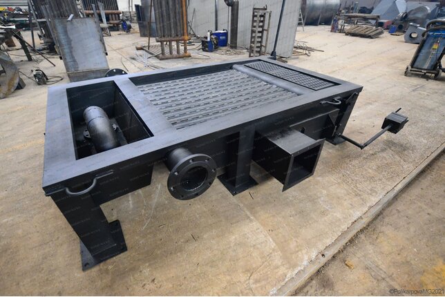 Топка ручная с поворотными колосниками котла КВм 1.63