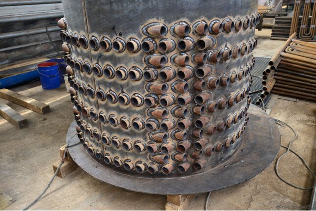 Угольный паровой котел 1500 кг в час температура пара 130 С изготовление